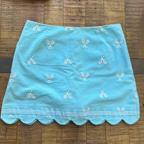 Lilly Pulitzer Pants - Lilly Pulitzer Vtg White Label blue skort w embroidered tennis racquets size 4